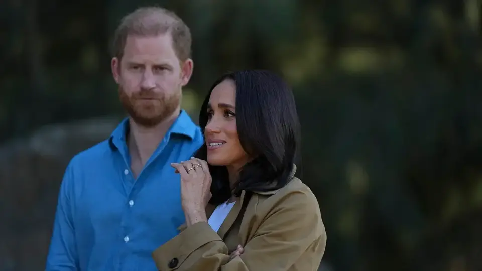 Experts say Archie and Lili's school switch could have been avoided