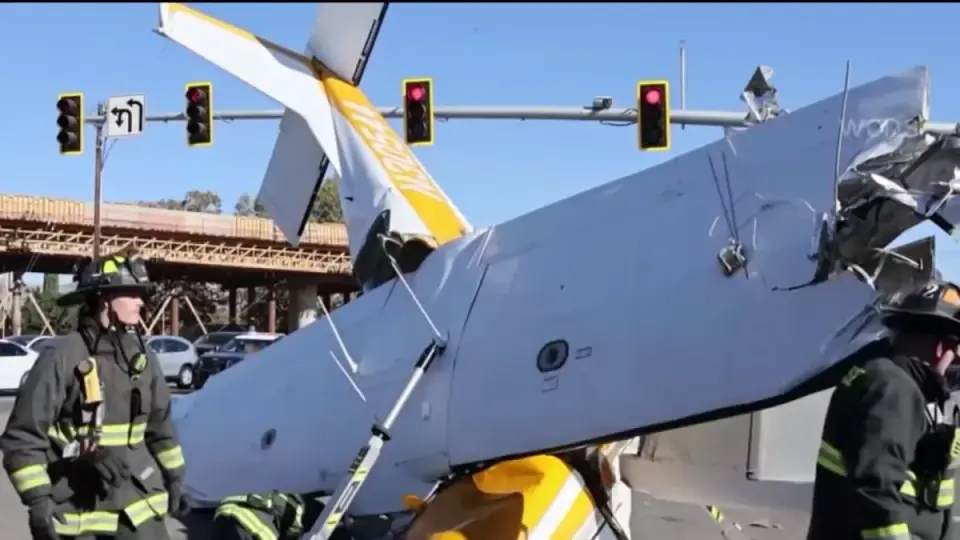 Cessna 177 crashes in San Jose traffic after pilot reports engine failure