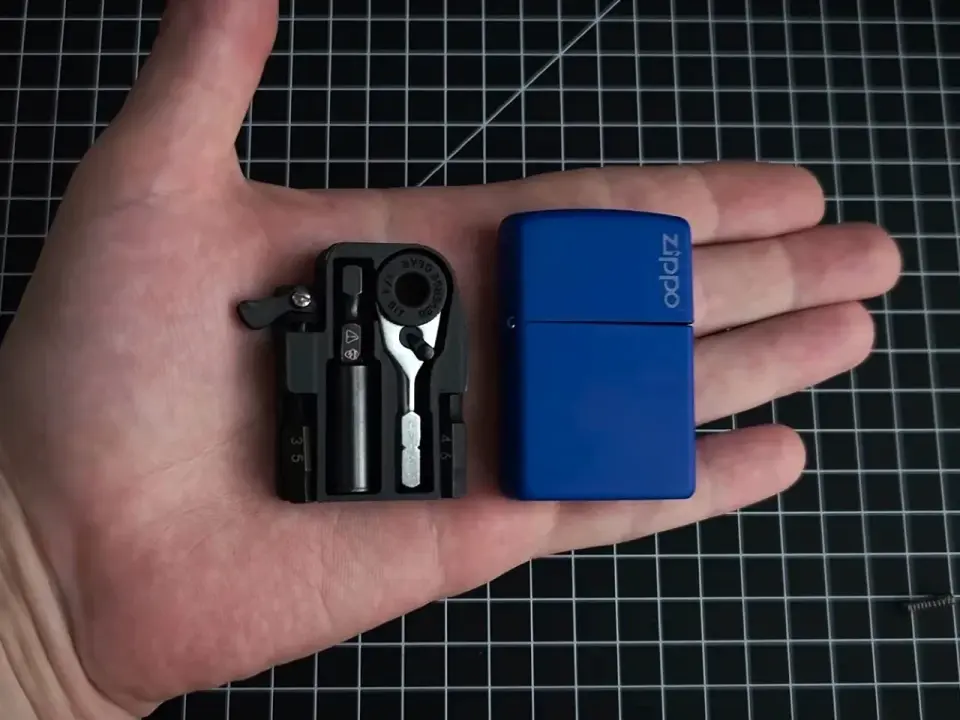 Five Compact Tools Replace Bulky Multitools for Specific Daily Tasks