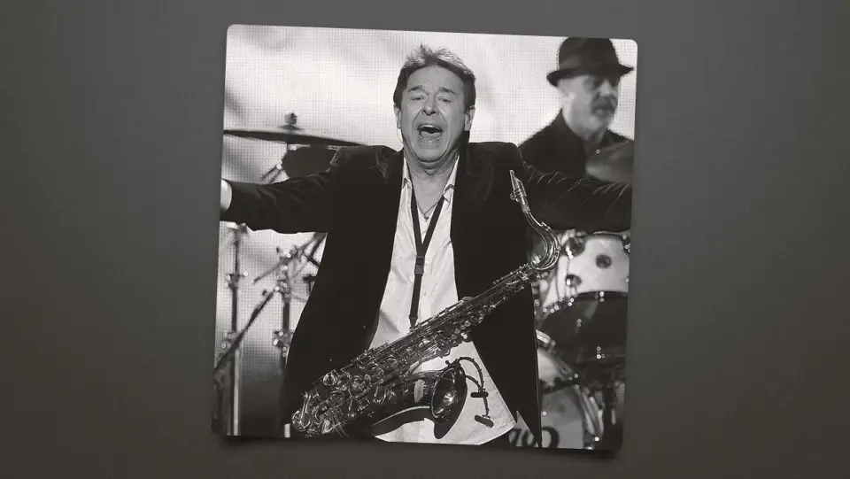 Walter Parazaider, Chicago Co-Founder and Saxophonist, Dies at 81
