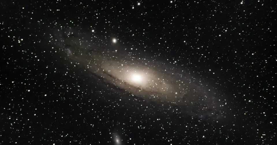 Ancient Interstellar Visitor 3I/ATLAS Carries CO2-Rich Coma Through Our Solar System