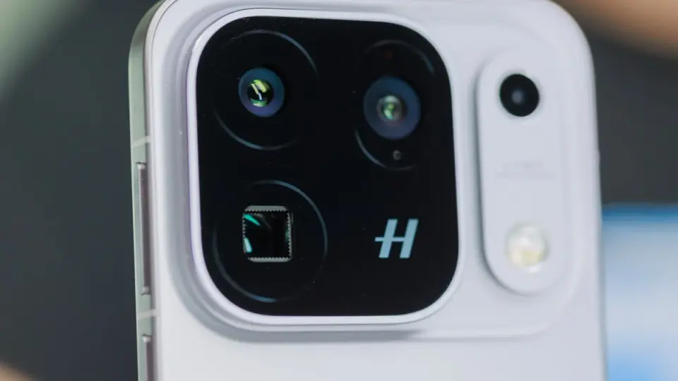 Oppo Find X10 Pro Max: Triple 200MP Cameras Meet a Price Barrier