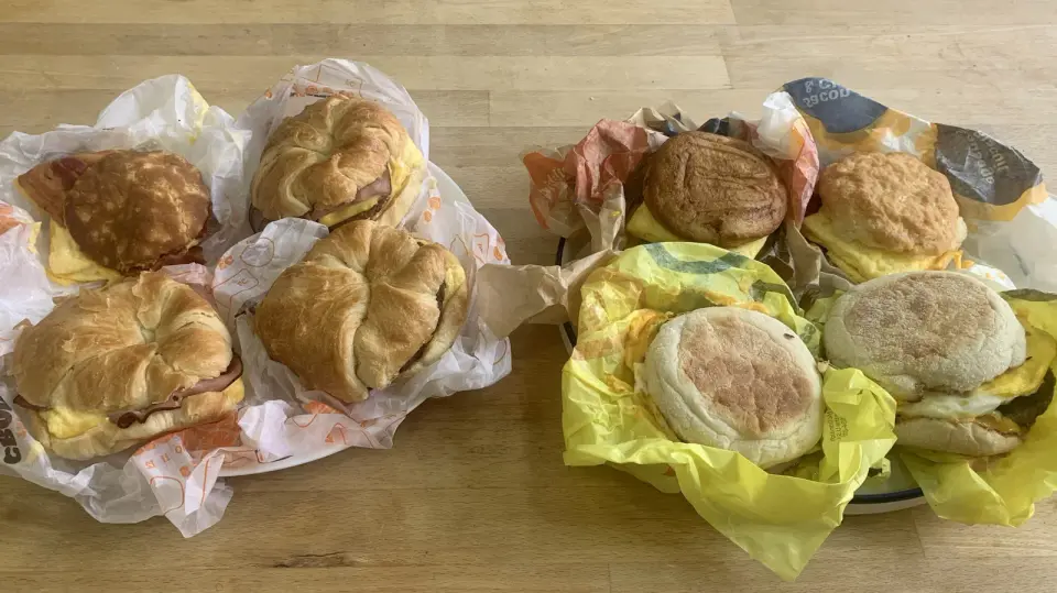 McDonald's Outperforms Burger King in Breakfast Sandwich Taste Test