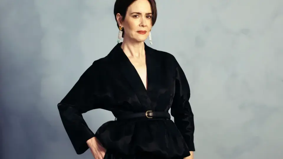 Paulson Returns to Film Spotlight in 'Closing Night' After Decade of TV Focus