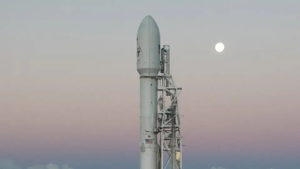 Mach-7 Moon Crash: Falcon 9 Upper Stage Heads for Einstein Crater