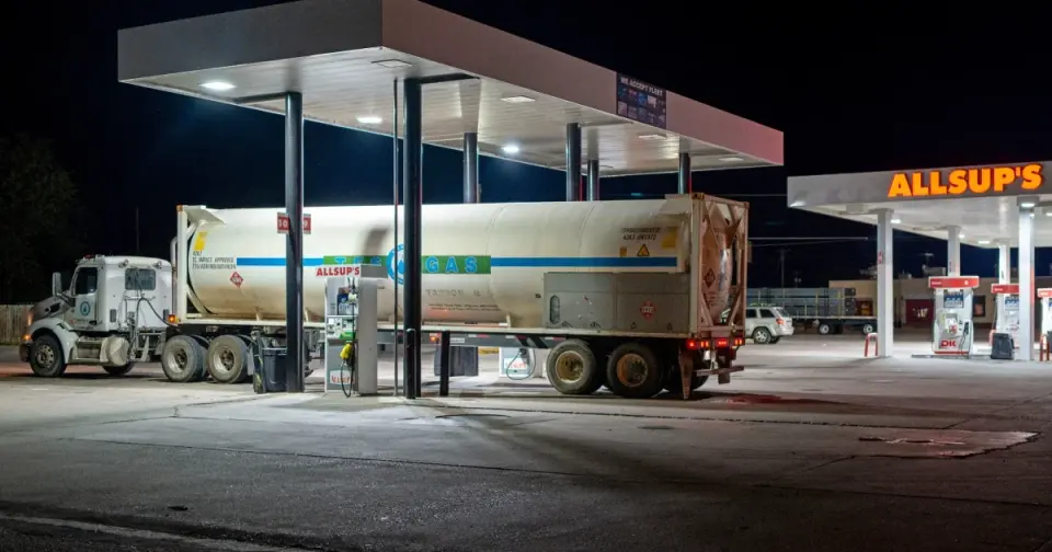 G7 Agrees to 100 Million Barrel Fuel Release to Curb Soaring Diesel Prices