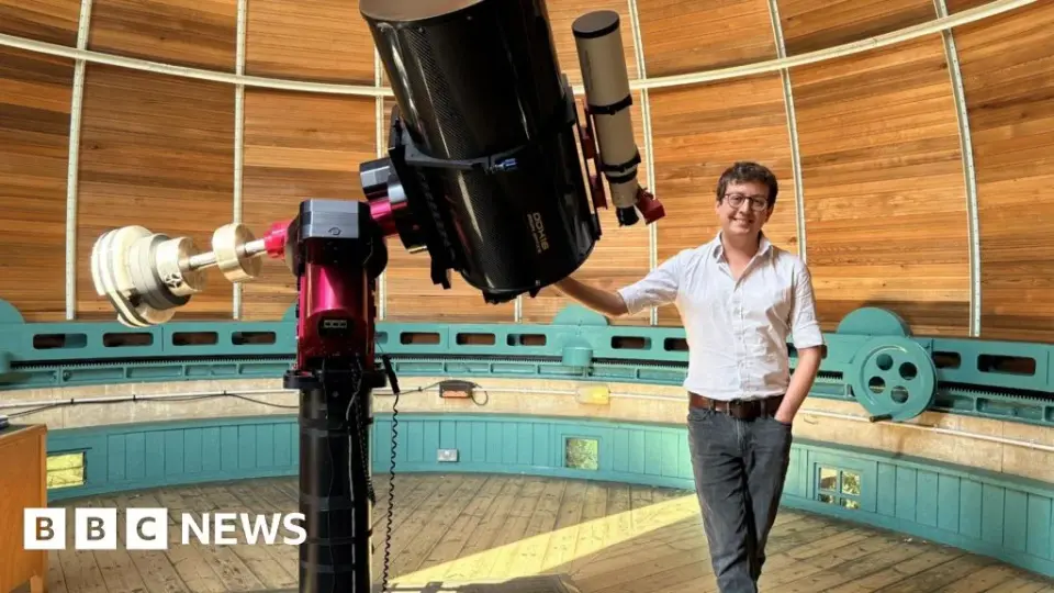 UK partial eclipse draws crowds as astronomers chase totality abroad