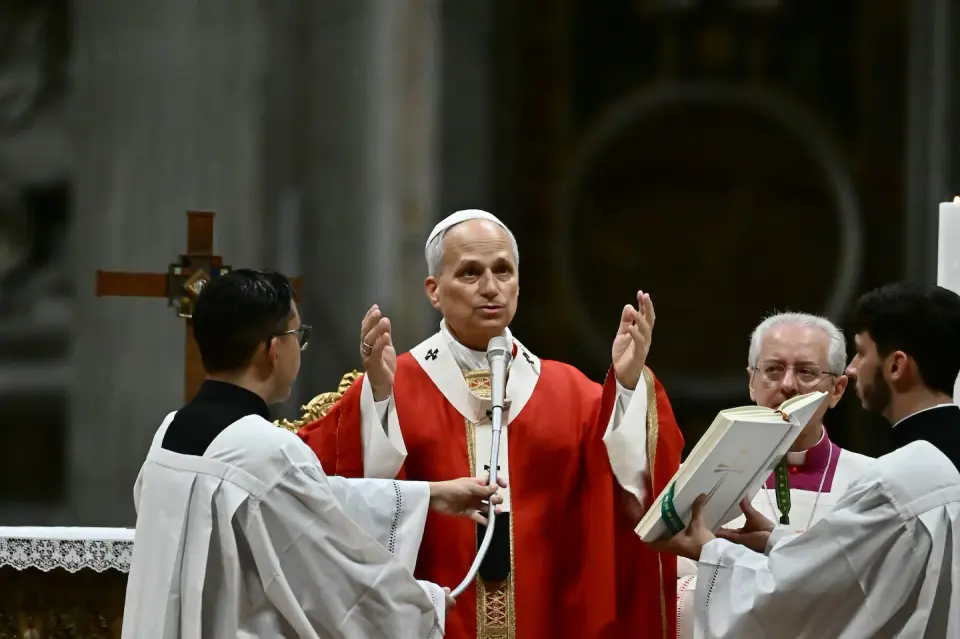 Pope Leo XIV Condemns Death Penalty as U.S. Debates Public Firing Squad Execution