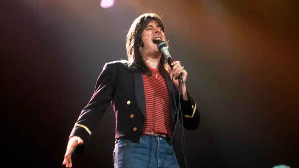 Journey's Don't Stop Believin': Eight Voices, One Anthem