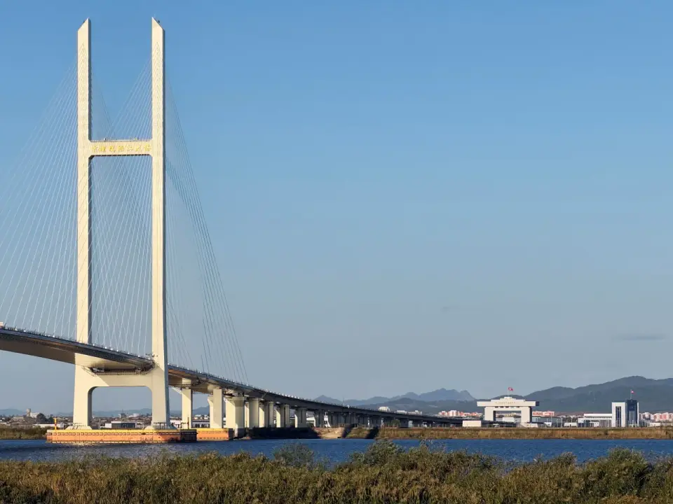 New Yalu River Bridge Opens, Marking a Decade-Late Milestone in China-North Korea Ties