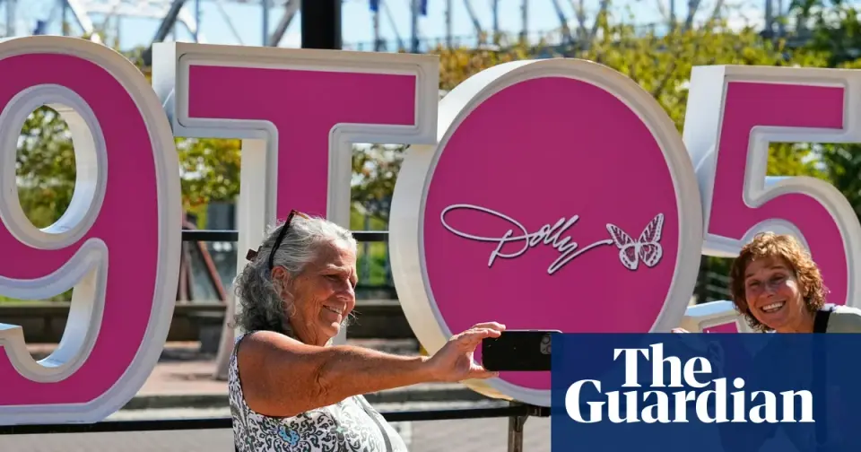 US States and Cities Honor Dolly Parton with '9 to 5' Day Celebrations