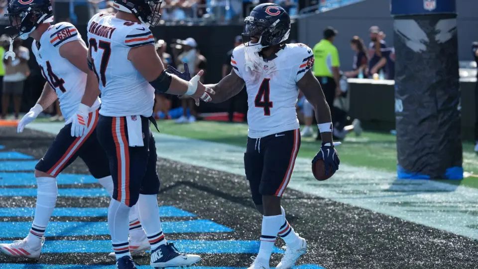 Bears set NFL scoring record as Swift and Monangai dominate Panthers