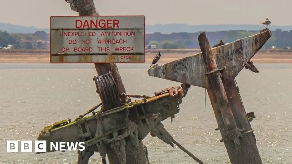 Masts of WWII Munitions Shipwreck Removed and Sent to Chatham Dockyard