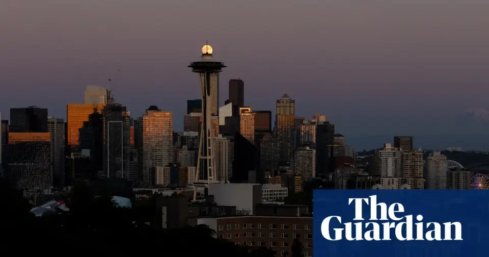 Seattle imposes year-long halt on new AI datacenters to shape regulations