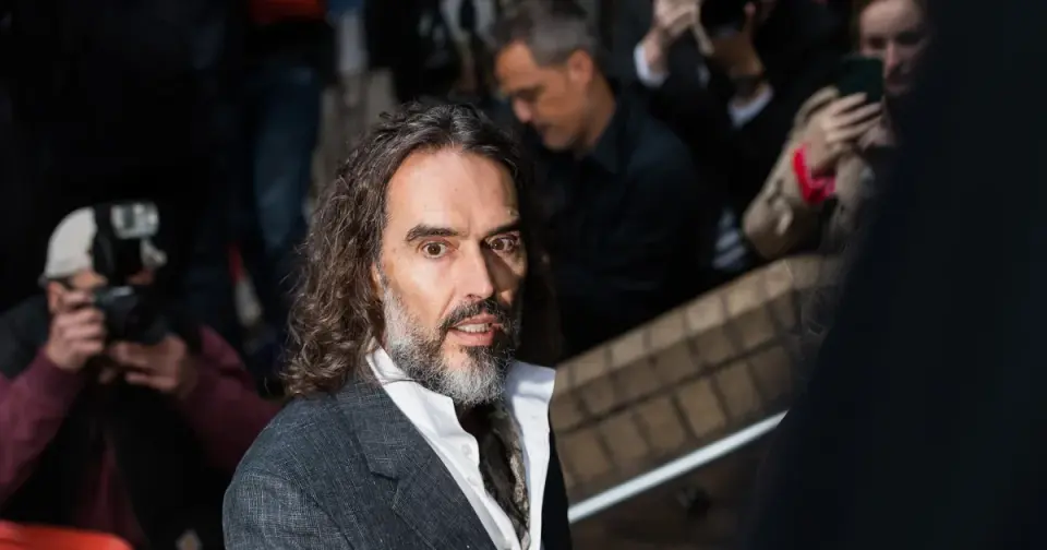 Brand's High-Profile London Trial Begins Amid Jury Selection