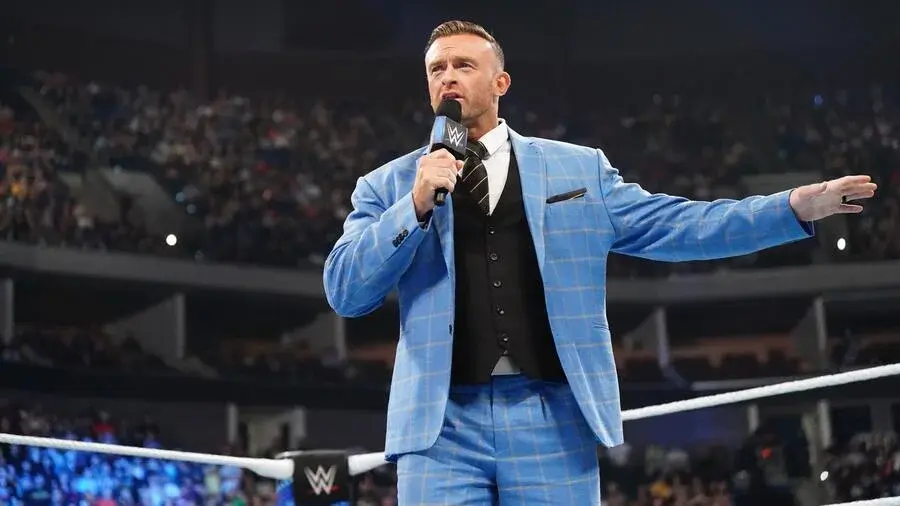 Mickie James Pops Up at SummerSlam Crowd During Aldis vs. Gunther