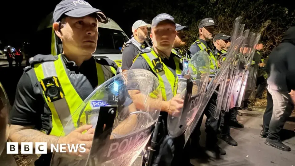 Portsmouth Disorder: Police Probe Injuries After Migrant Landing Sparks Far-Right Clash