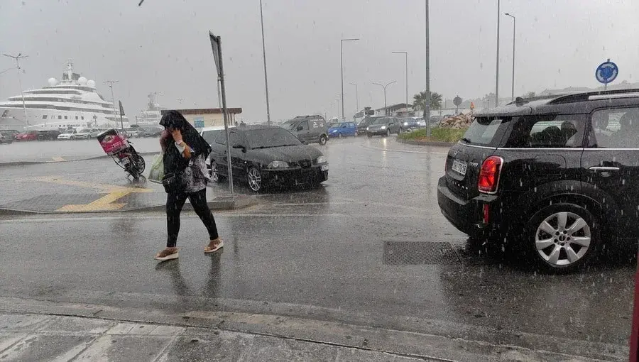 Greece Issues Red Weather Alert as Severe Storms Threaten Eastern and Southern Regions