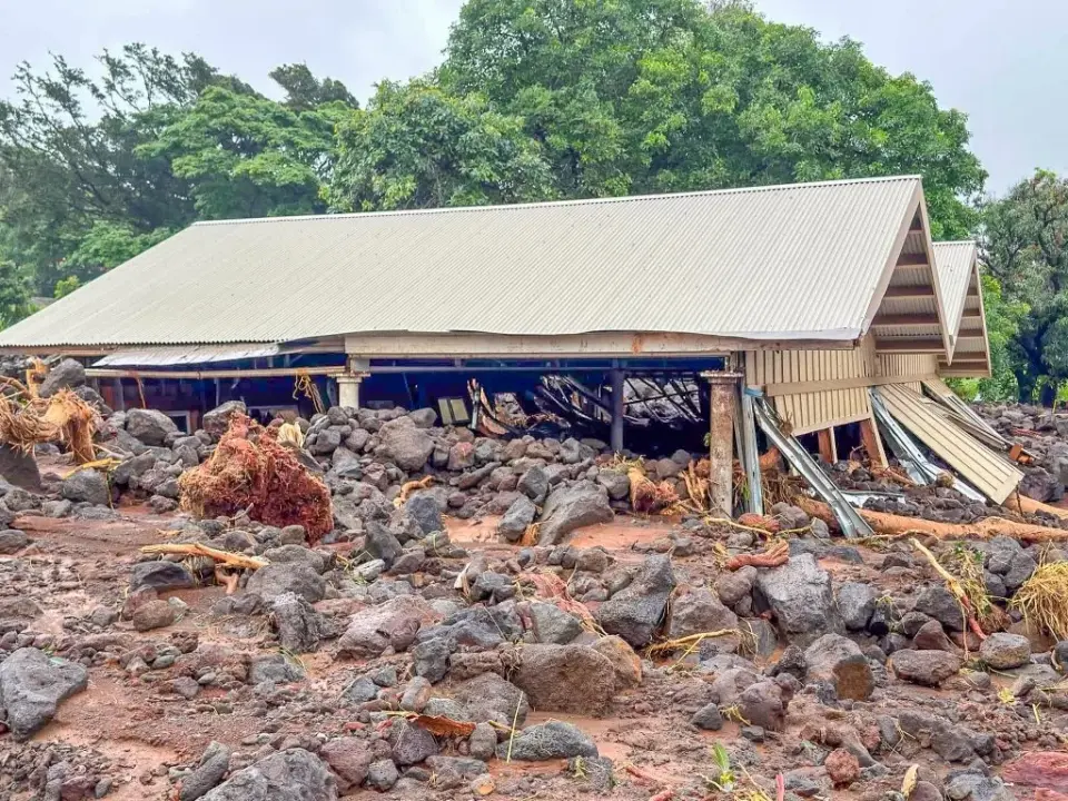 Big Island braces for Lala aftermath as closures ripple across schools and offices