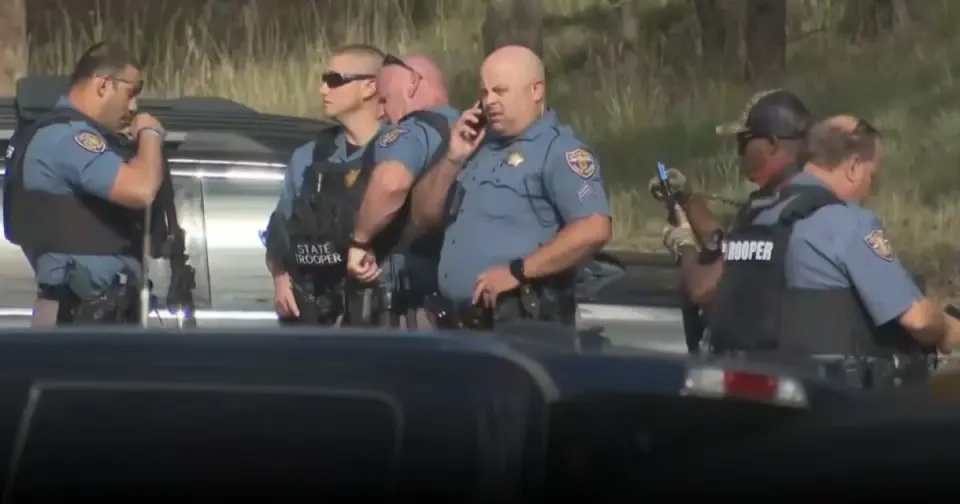 Troopers Injured in Colorado Traffic Stop; Suspect Fatally Shot