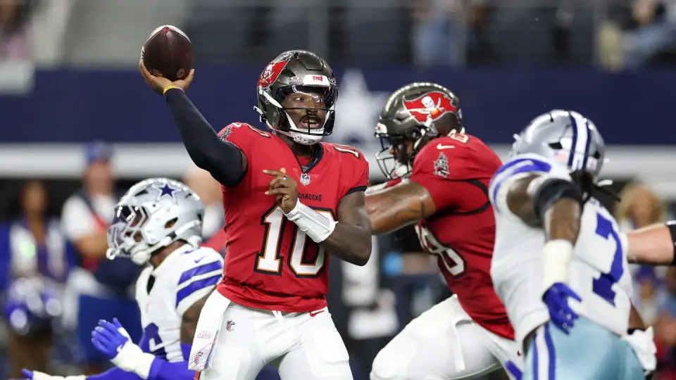 Bucs' Daniels Win Highlights Surprising 8-4 Record for Backup QBs