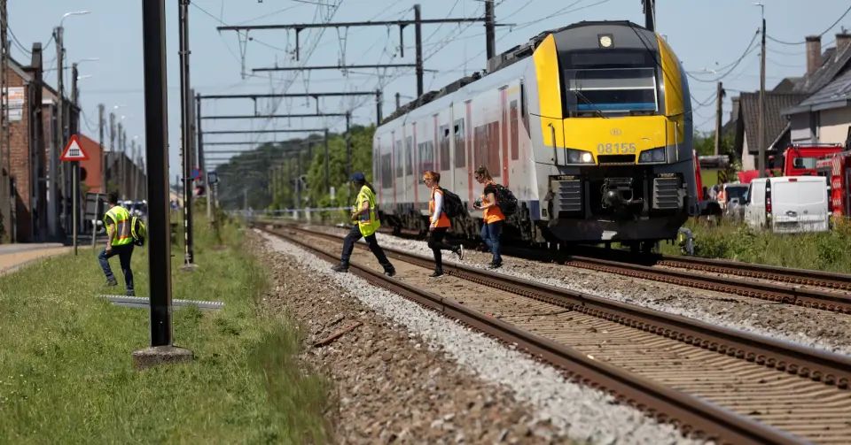 Belgian level-crossing crash claims four lives, including two pupils
