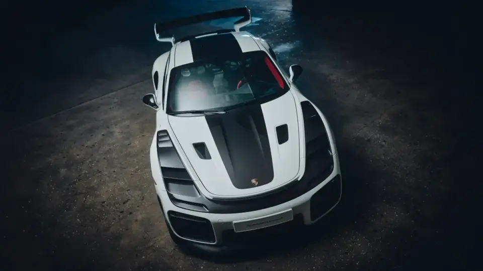 Porsche Sonderwunsch Unveils One-Off GT2 RS 'Flachbau RS' Homage to Moby Dick