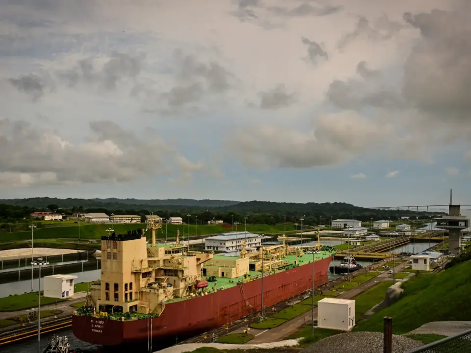 Panama Canal Cuts Capacity Amid El Niño, Driving Record Transit Costs