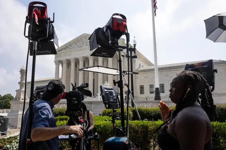 SCOTUS Close to the End: Birthright Citizenship, Trans Athletes, and Campaign Spending on Deck