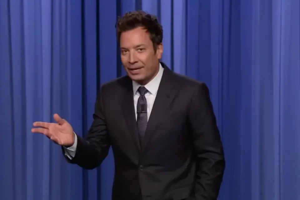 Fallon jokes about a catering-truck replacement for Trump's press secretary