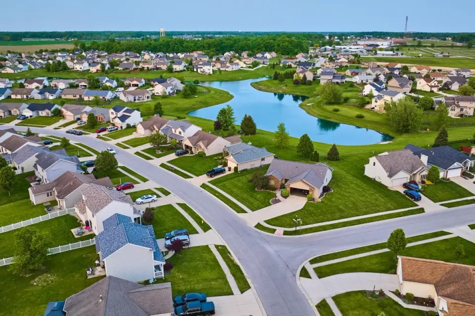 HOA Cash Crunch Triggers More Foreclosures Across Neighborhoods