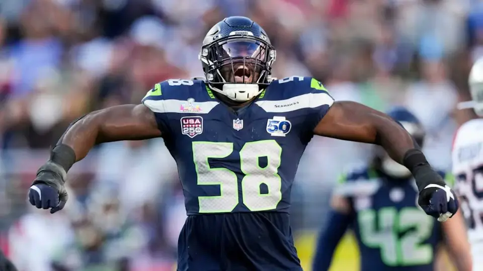 Seahawks lock in pass rush with Derick Hall's $42M extension