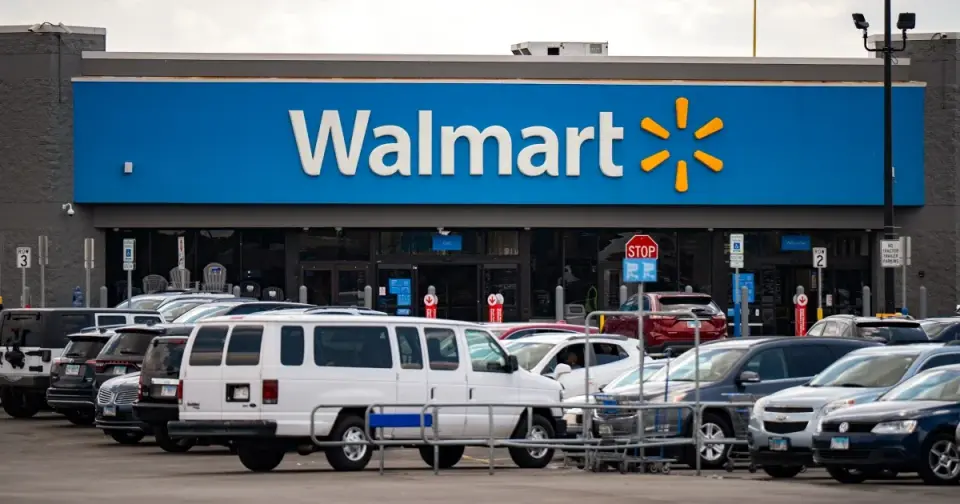 Tariff Windfall Lets Walmart Cut Prices Even as Sales Growth Slows