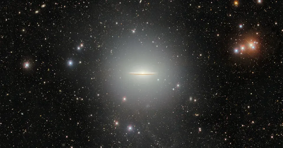 Ultra‑High‑Res Portrait: Sombrero Galaxy Revealed by 570‑MP Camera