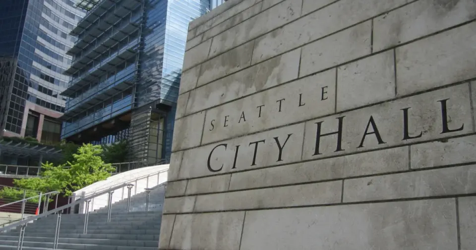 Seattle Council Unanimously Expands Civil Rights to Cover Polyamory and Asexuality
