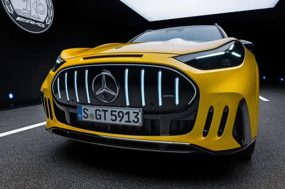 Mercedes-AMG Gates V8 Sounds Behind Higher-Tier GT SUV Trims