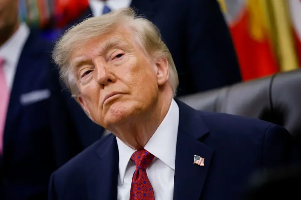 Trump’s July Portfolio Shuffle: 1,156 Trades, Big Tech Sales, and Defense Links