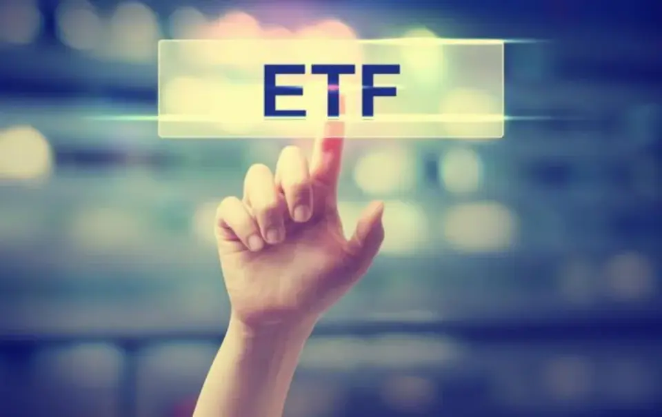Midterm Election Outlook Drives Market Volatility and ETF Strategy