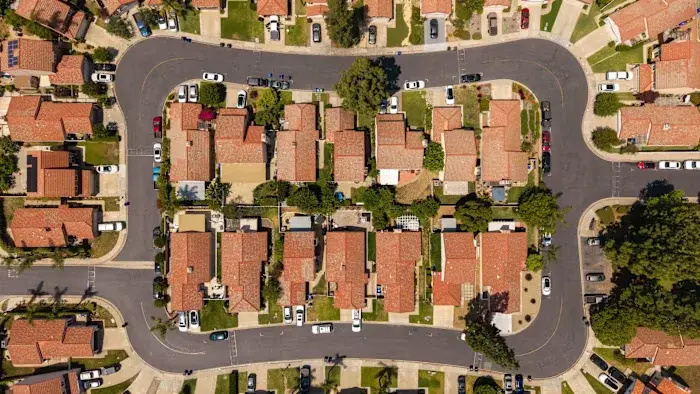 Hidden Costs Squeeze US Homeowners Ahead of Midterms