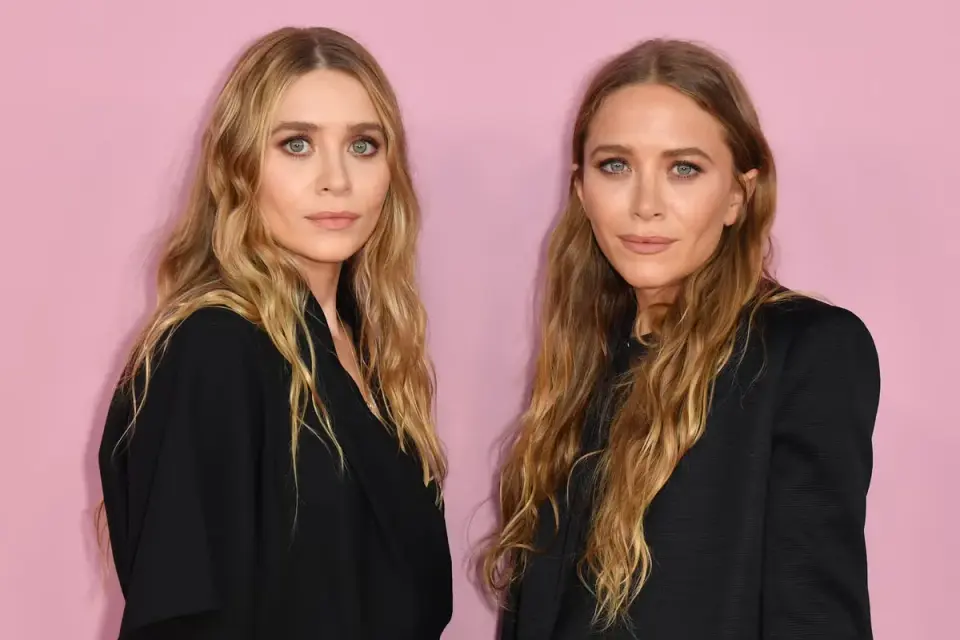 Olsen Twins Surprise Family With Public Outing at Brother Trent's Wedding