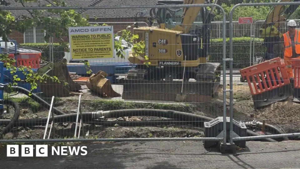 Maghull Internet Blackout Draws MP's Criticism as Repairs Drag On