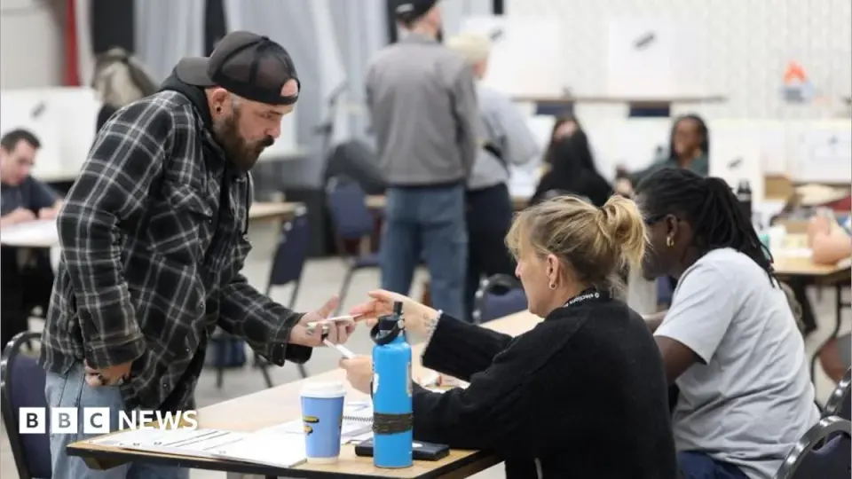 Alberta Referendum: Delayed Polls Push Separation Vote Results Into Early Tuesday Morning