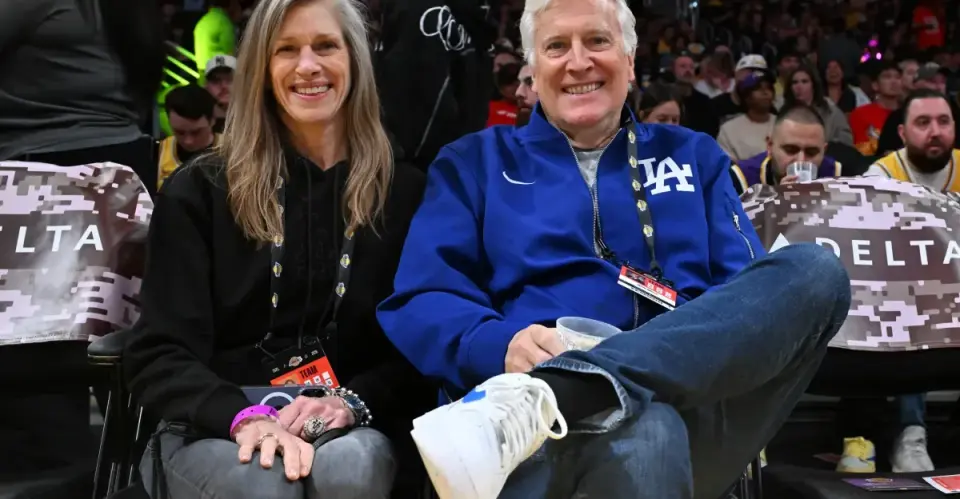Lakers–Dodgers Brain-Trust Faces Hiring Freeze as Sale Looms