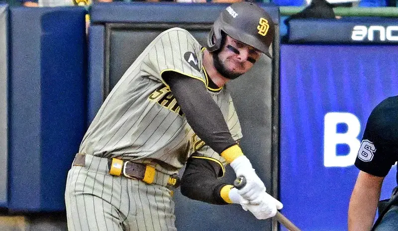 Padres Stun Brewers in NLDS Game 3, Cut Series Lead to 2-1