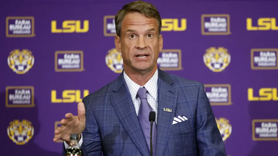 SEC Considers Reprimand as Kiffin Defends Recruitment Remarks