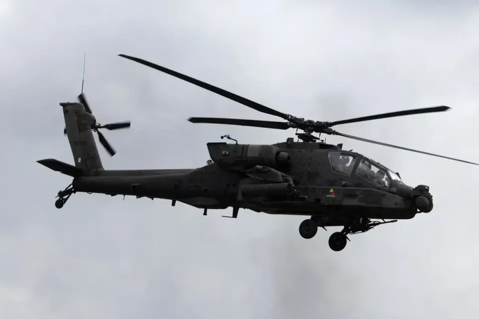 Downed U.S. Apache tied to covert offshore oil transfers near Strait of Hormuz