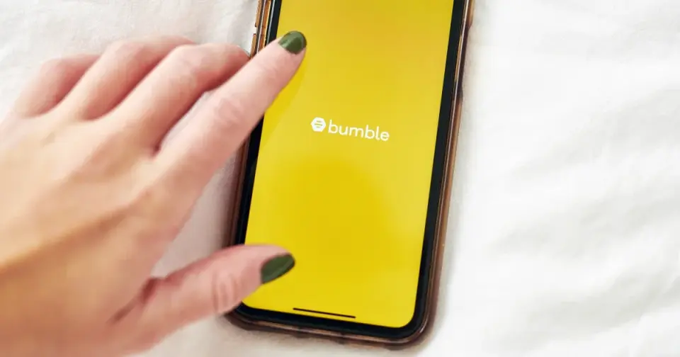 Bumble lets men start chats, extends reply window to 72 hours