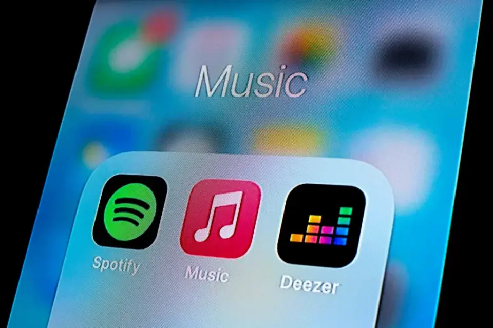Judge Sentences AI Music Fraudster to 18 Months in Landmark Ruling