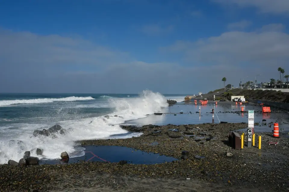 Record El Niño Drives California Sea Levels and Warming Waters to Historic Highs