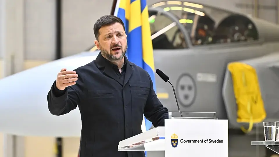 Zelenskyy Warns of a Possible Massive Russian Attack and Urges More Patriot Missiles